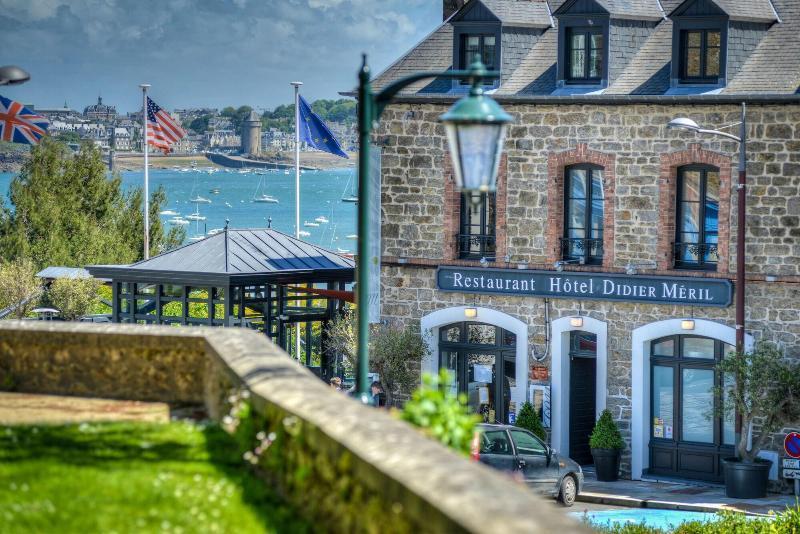 Restaurant Hotel Didier Meril Dinard Exterior foto